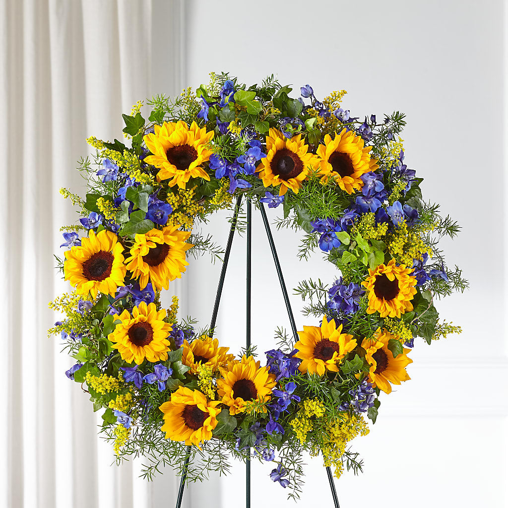 Bright Rays Wreath – MONA'S BOUQUETS, Bacliff TX