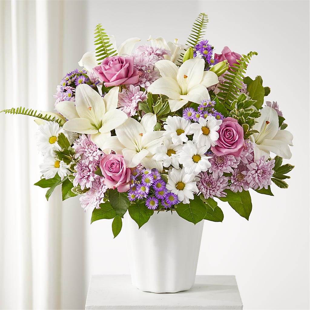 Warmest Thoughts Tabletop Basket – MONA'S BOUQUETS, Bacliff TX
