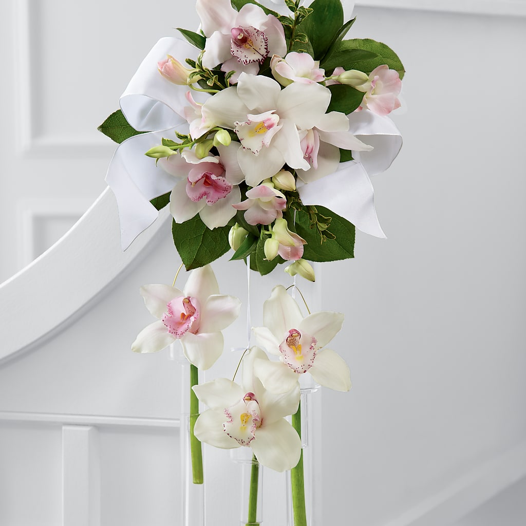 Perfect Entrance Pew Arrangement – MONA'S BOUQUETS, Bacliff TX