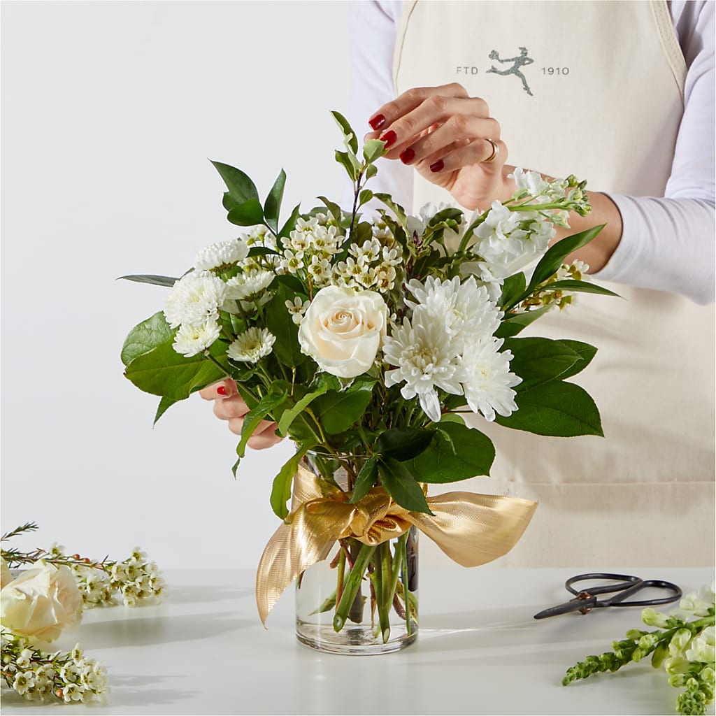 New Beginnings – A Florist Original – MONA'S BOUQUETS, Bacliff TX