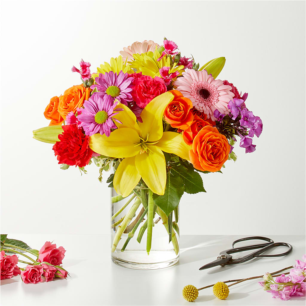 Cue the Confetti - A Florist Original – MONA'S BOUQUETS, Bacliff TX