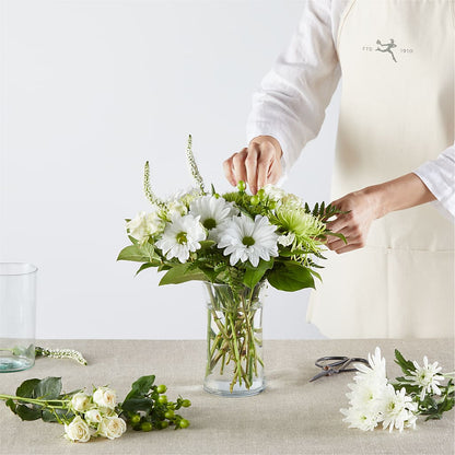 Irish Garden - A Florist Original – MONA'S BOUQUETS, Bacliff TX