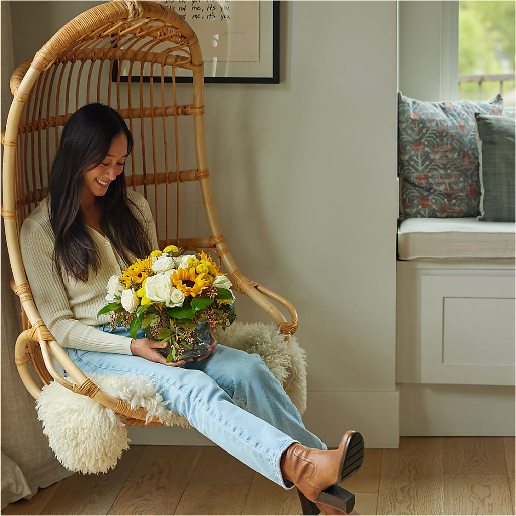 Luminous Morning Bouquet – MONA'S BOUQUETS, Bacliff TX