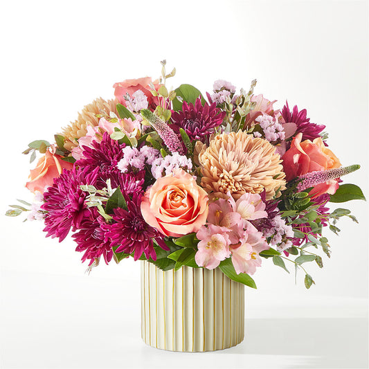 Berry Cobbler Bouquet with Ivory Vase – MONA'S BOUQUETS, Bacliff TX