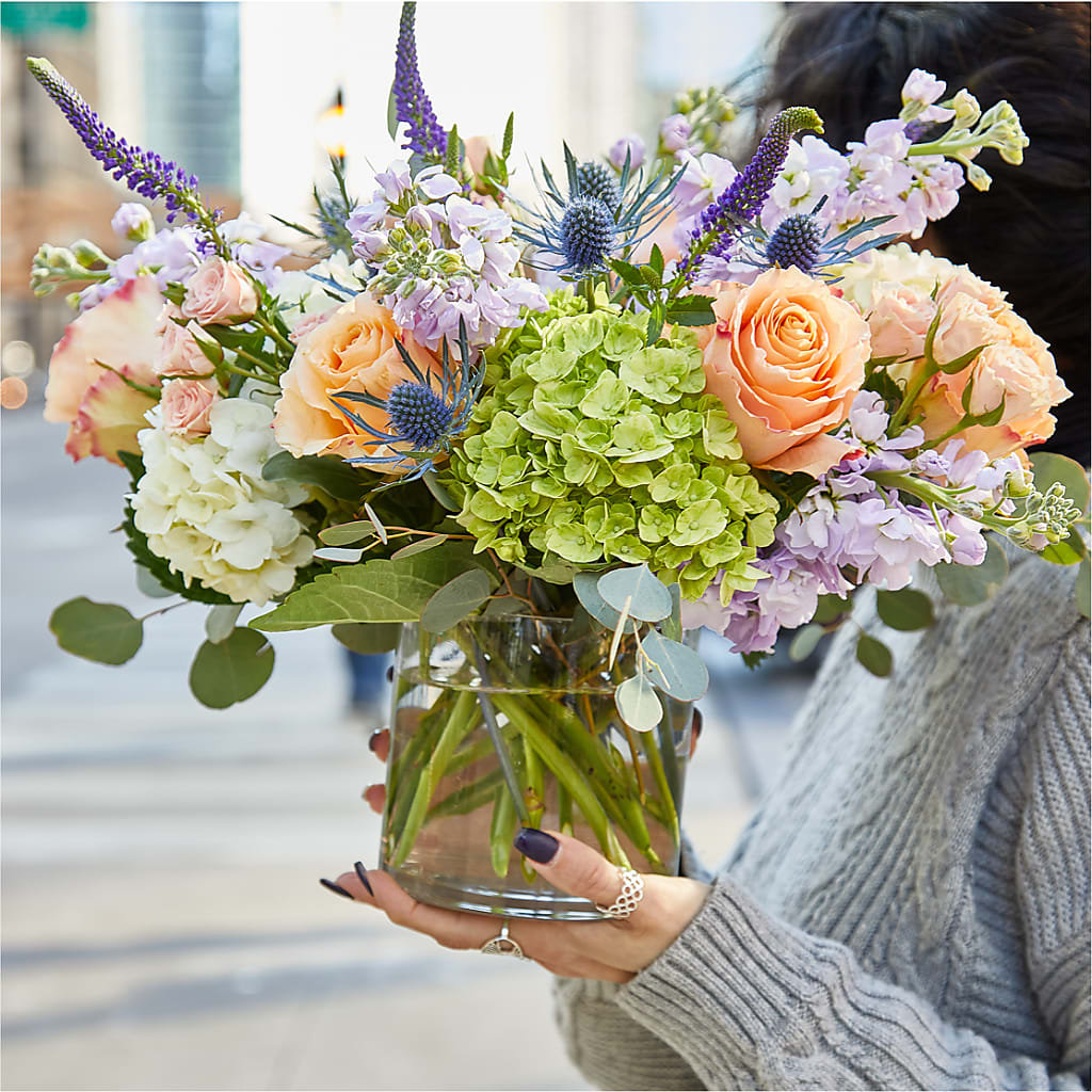 Porch Swing Bouquet – MONA'S BOUQUETS, Bacliff TX