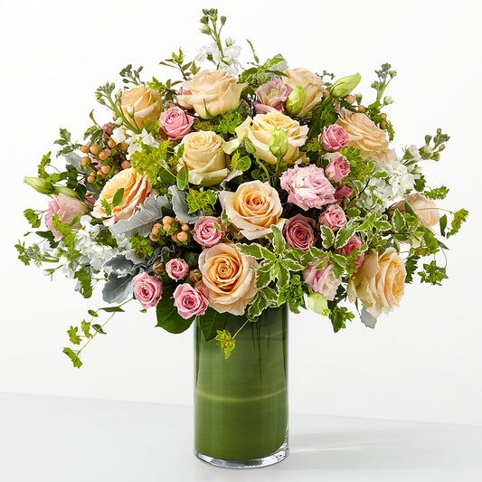 The Glamour Shot – MONA'S BOUQUETS, Bacliff TX
