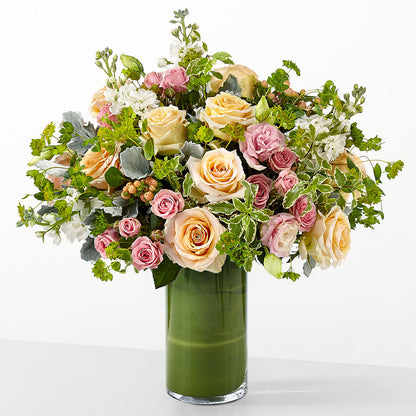 The Glamour Shot – MONA'S BOUQUETS, Bacliff TX